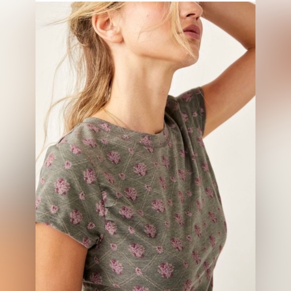 Free People Intimately Mix It Up Baby Tee. Color: Muti/Charcoal - Picture 4 of 6